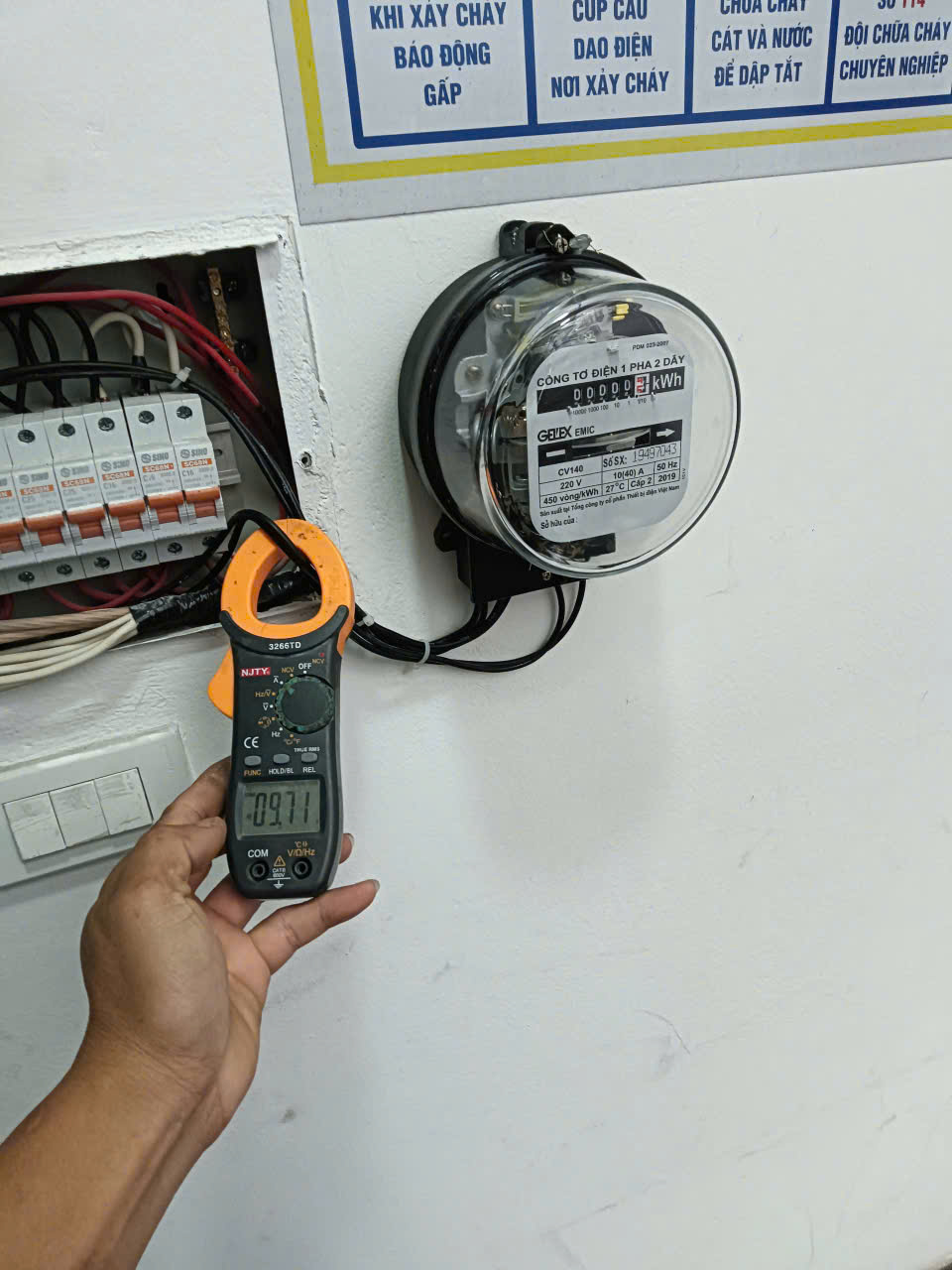 Thợ điện tại quận Hai Bà trưng